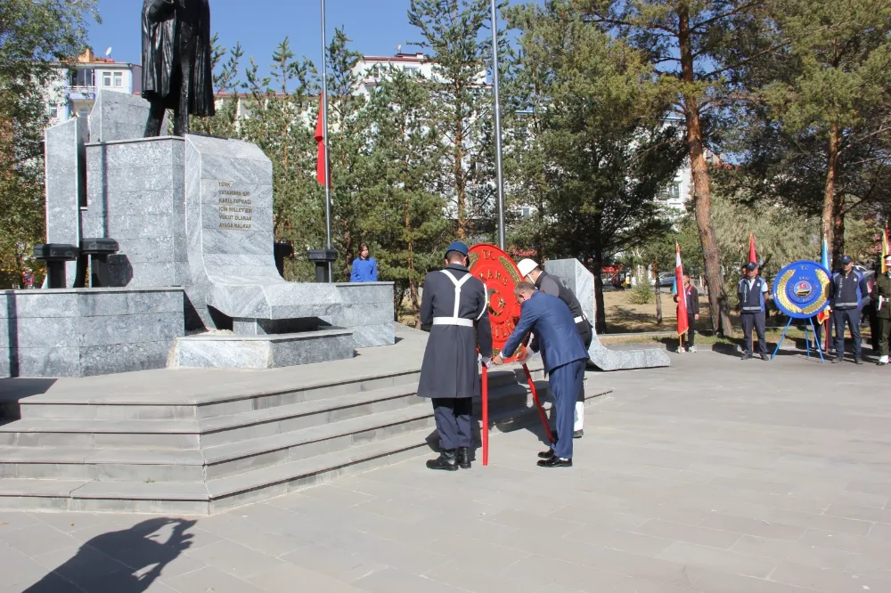 Hoş Gelişler Ola Mustafa Kemal Paşa Kars,a..101’inci Yıl..Kutlandı