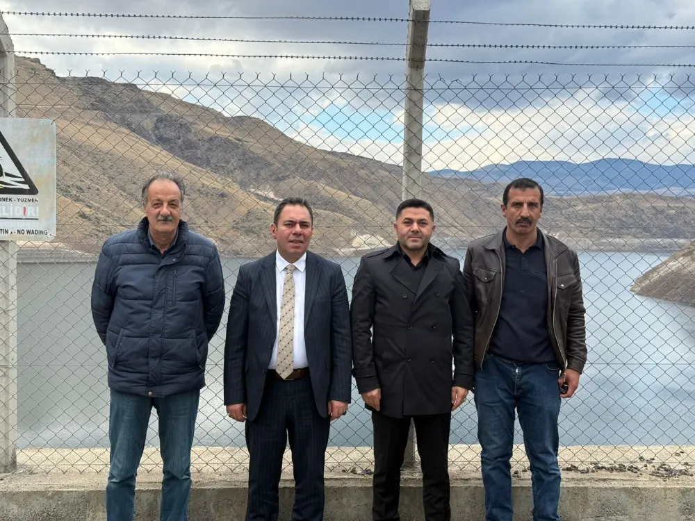 MHP Kars İl Başkanı Tolga Adıgüzel] ve ekibi “Hayırlı Günler Komşum” ziyaretlerinde bulundu.