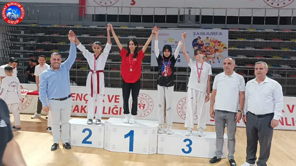 Karslı Taekwondocular Şanlıurfa’dan Madalyalarla Döndü