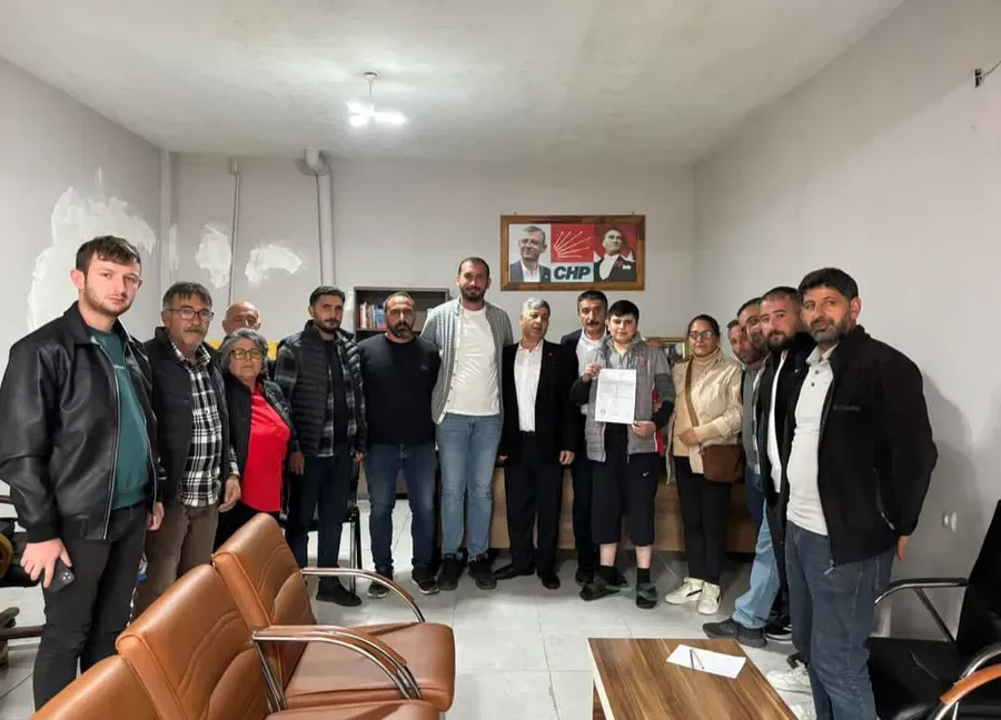 CHP  Susuz İlçe Kongresi yaptı Savaş Zarı. ilce Başkanı seçildi.
