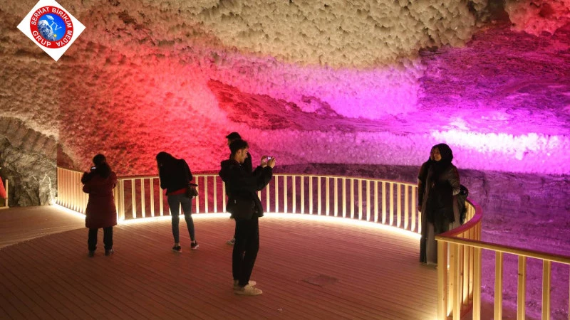 Iğdır Üniversitesinde Misafir Edilen Depremzedeler, Tuz Mağaralarına G